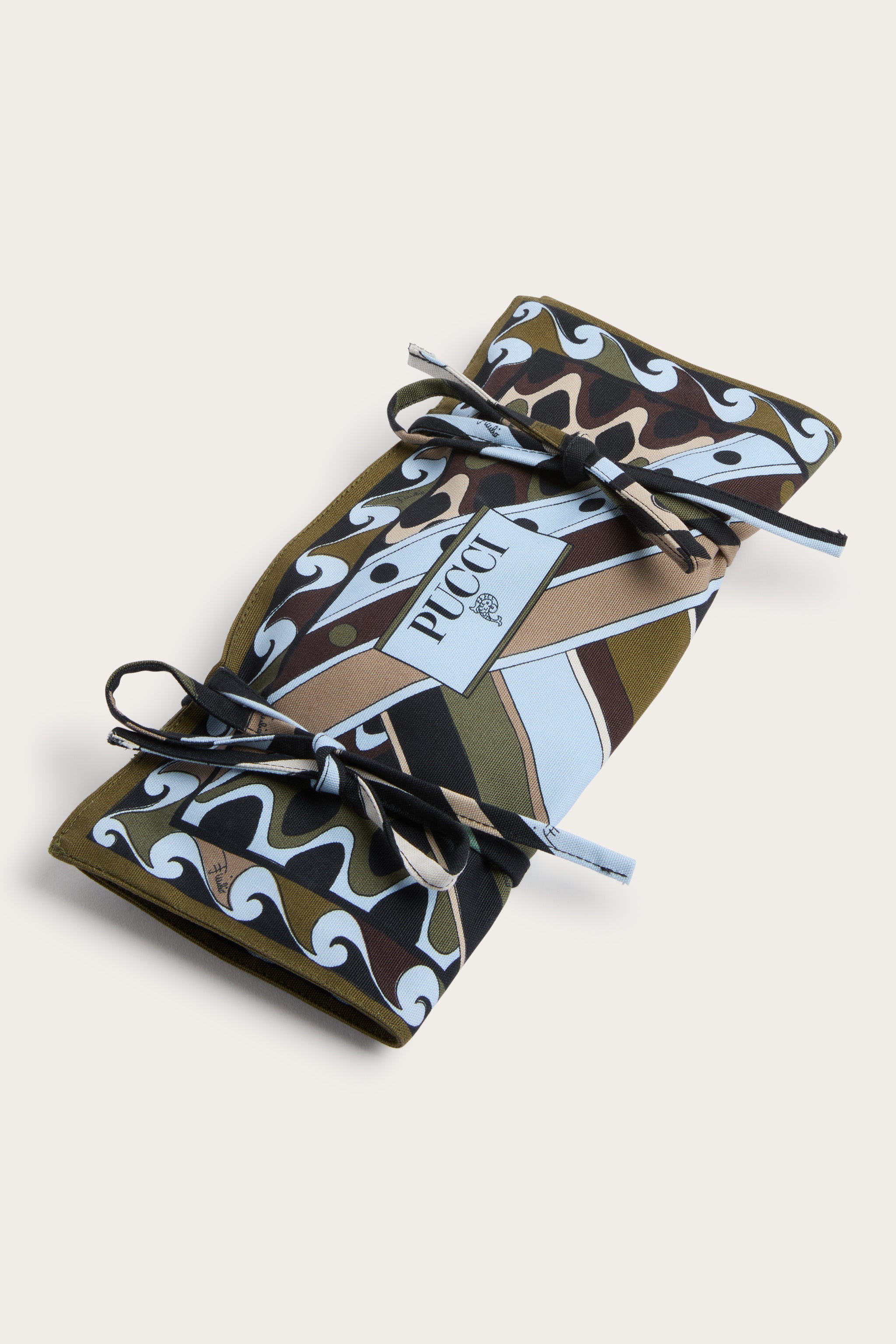 Pucci Vivara Print Travel Chess Set