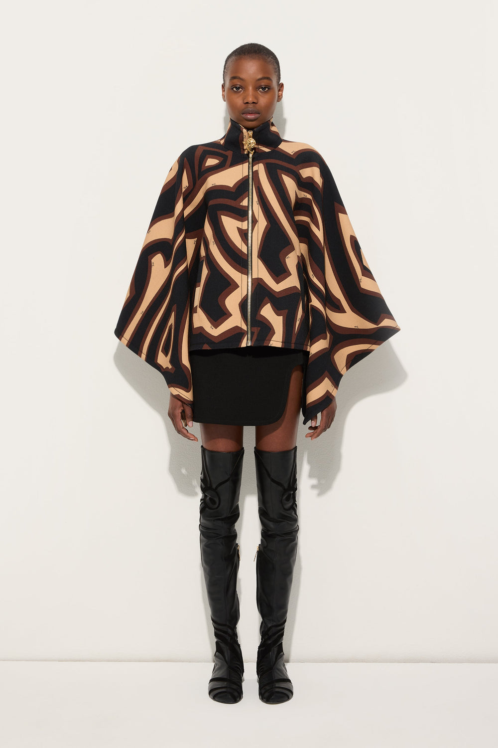 Pucci Labirinto Print Grand Poudre Cape