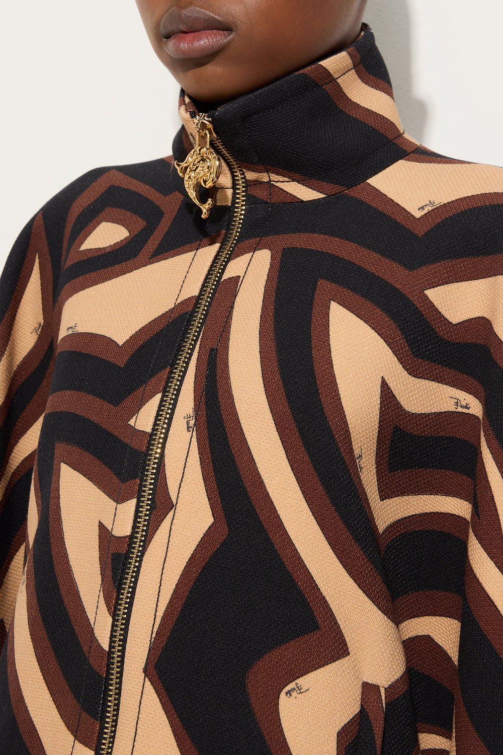 Pucci Labirinto Print Grand Poudre Cape