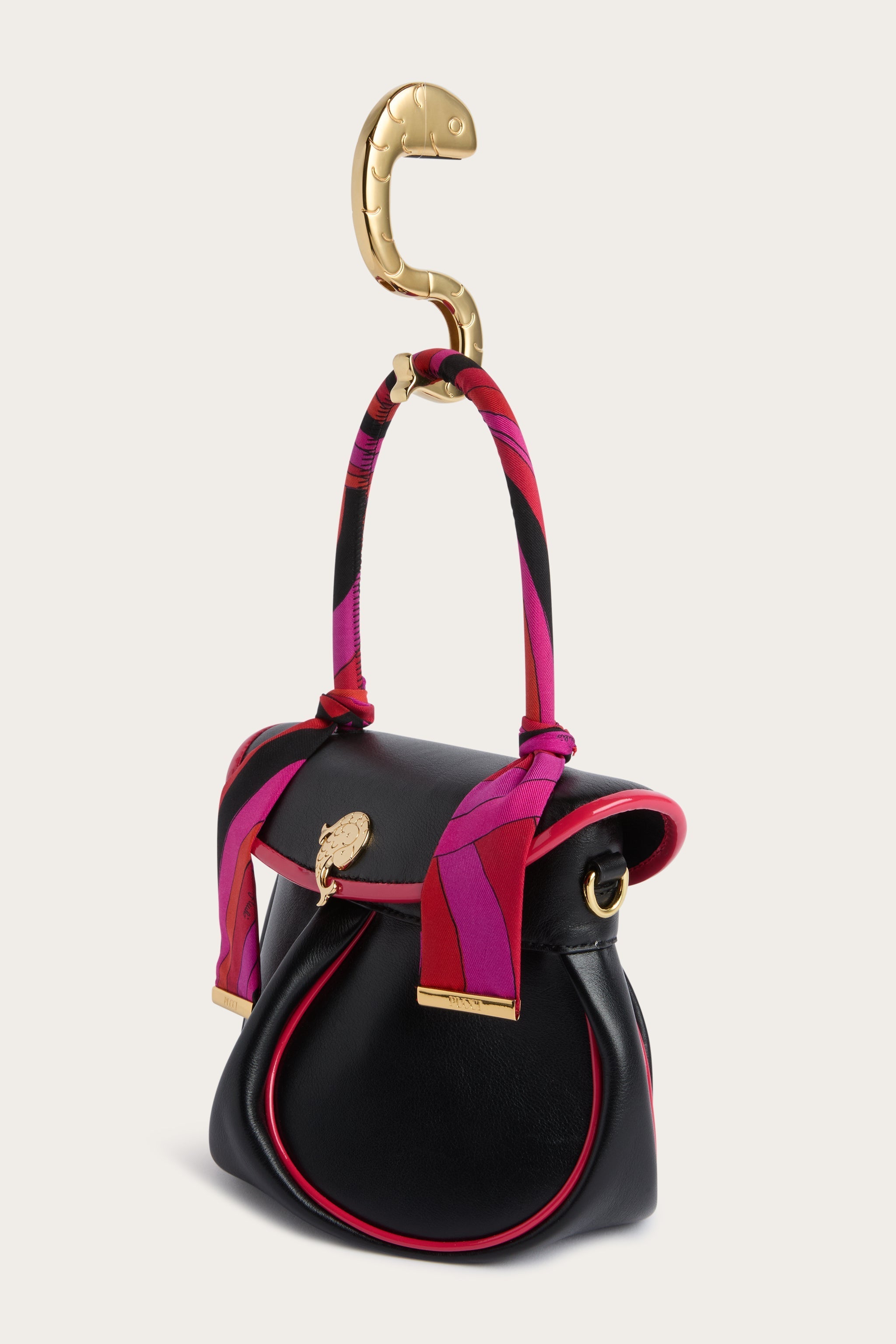 Pucci Fish Bag Holder