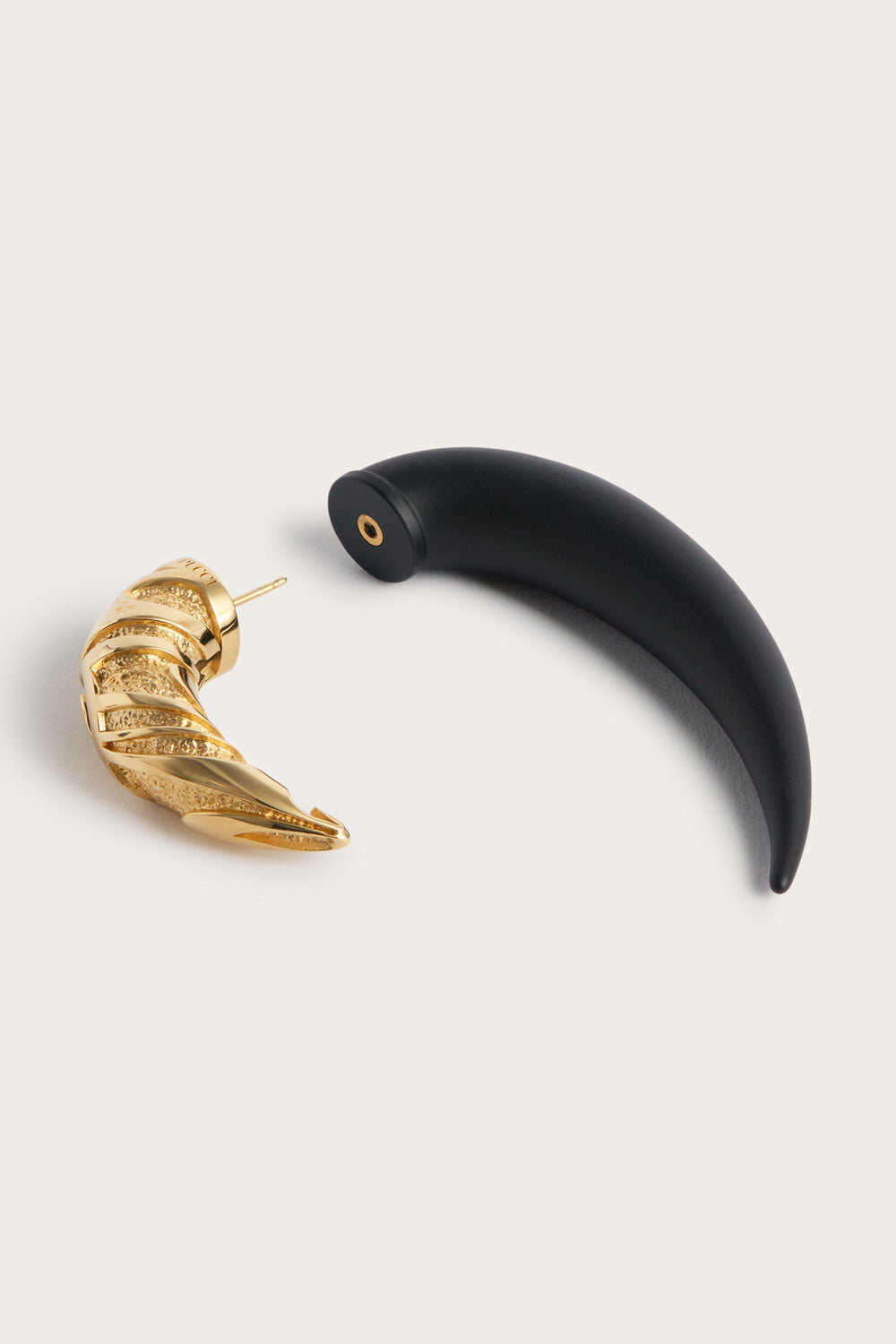 Pucci Horn-Shaped Earring