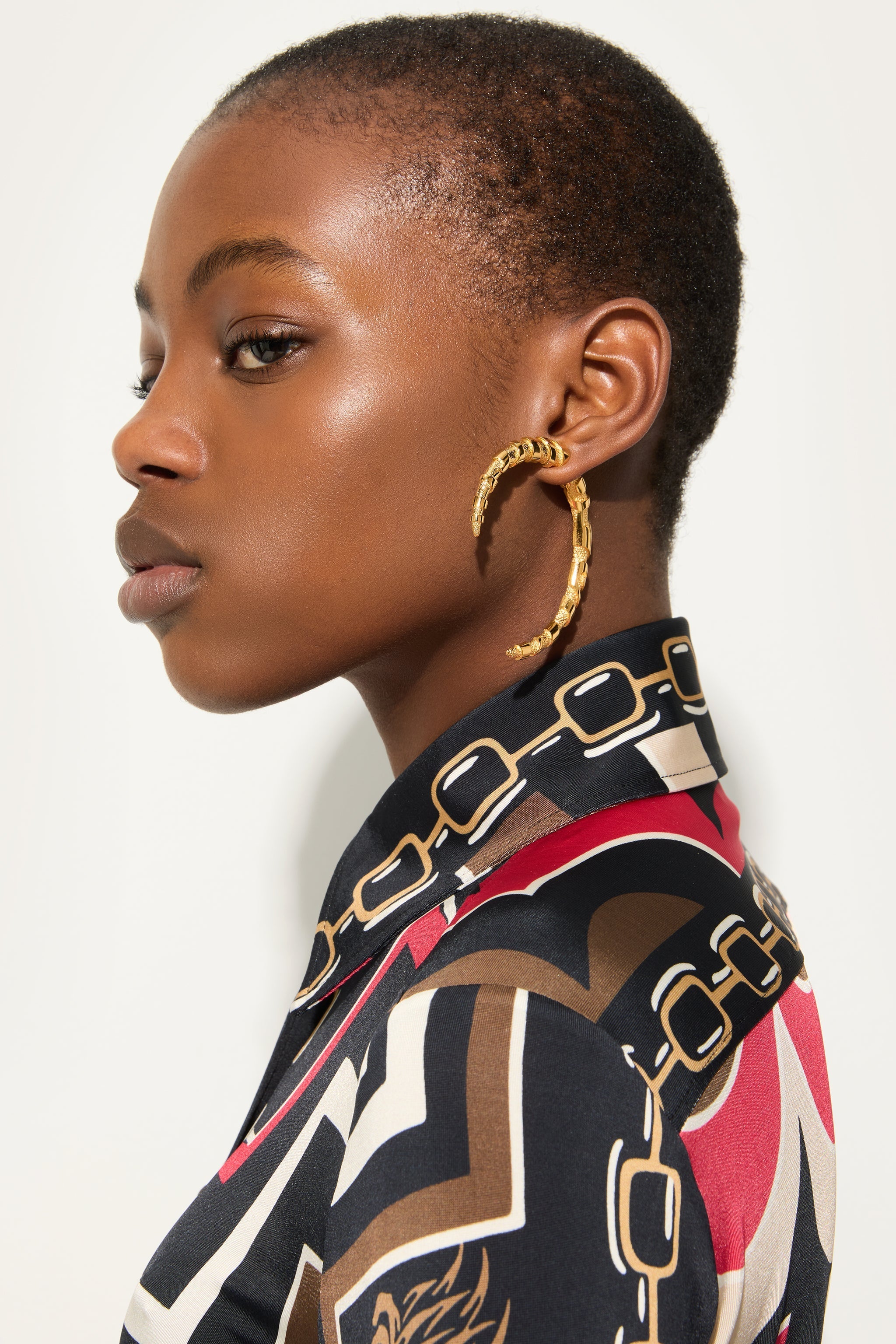 Pucci Horn Earring with Marmo Texture