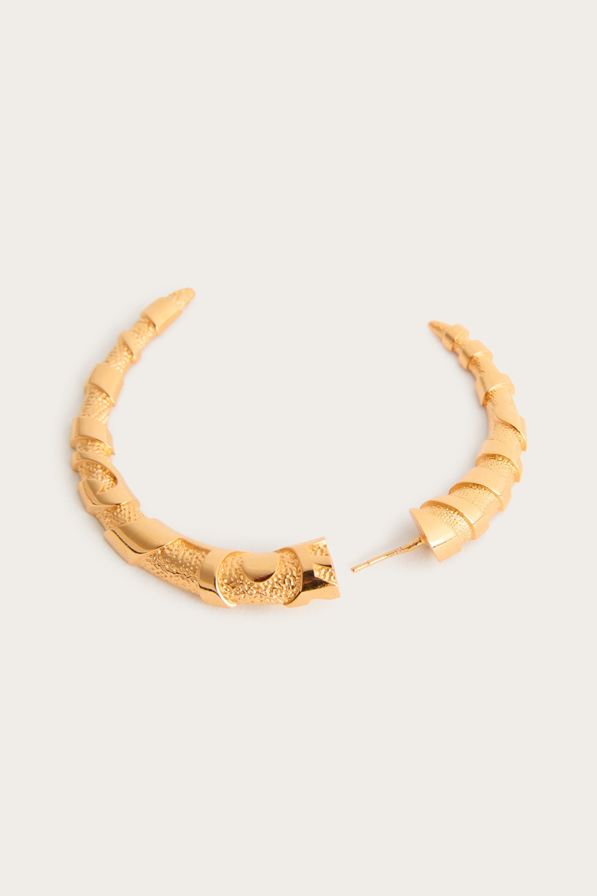 Pucci Horn Earring with Marmo Texture