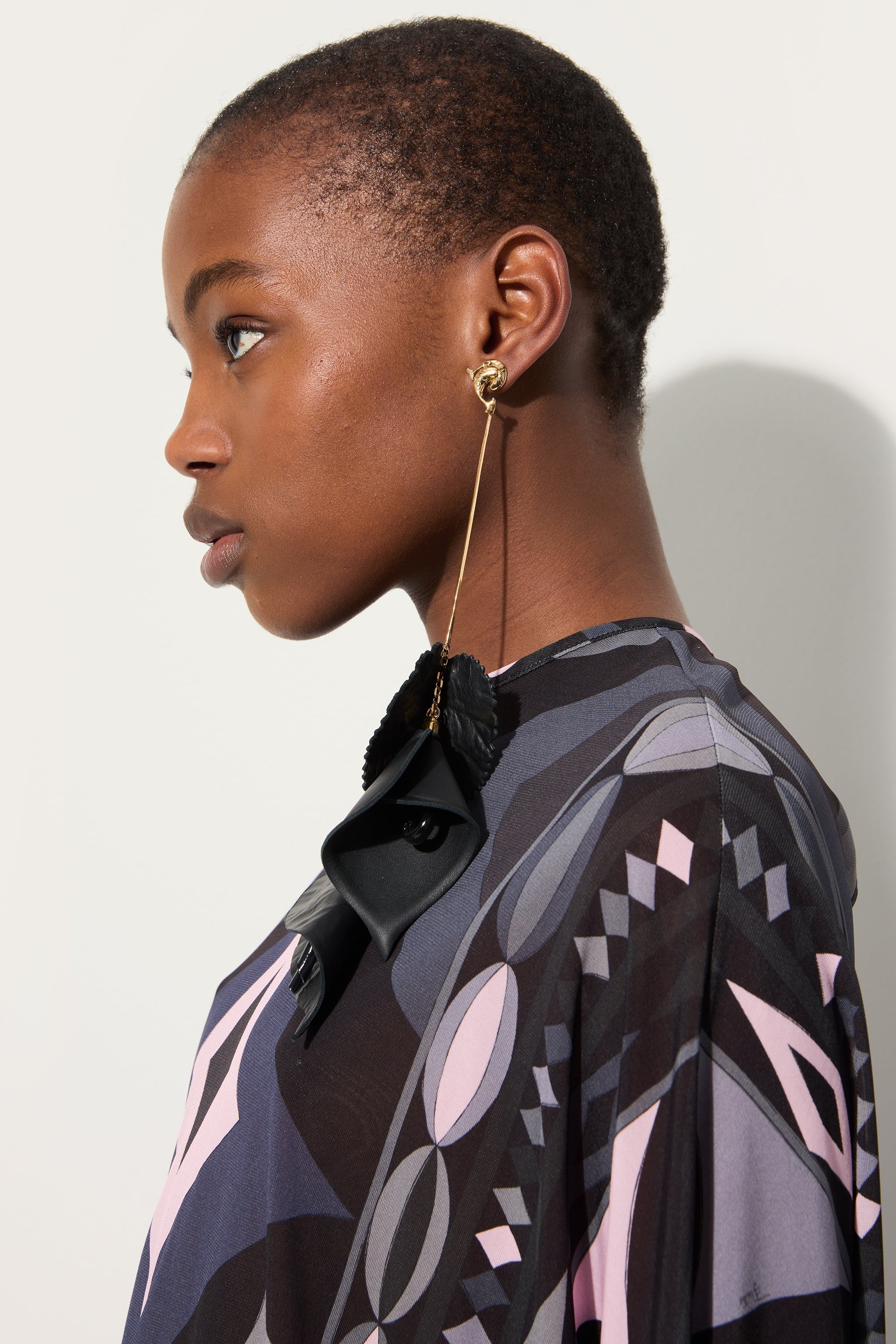 Pucci Mono Earring with Leather Flowers