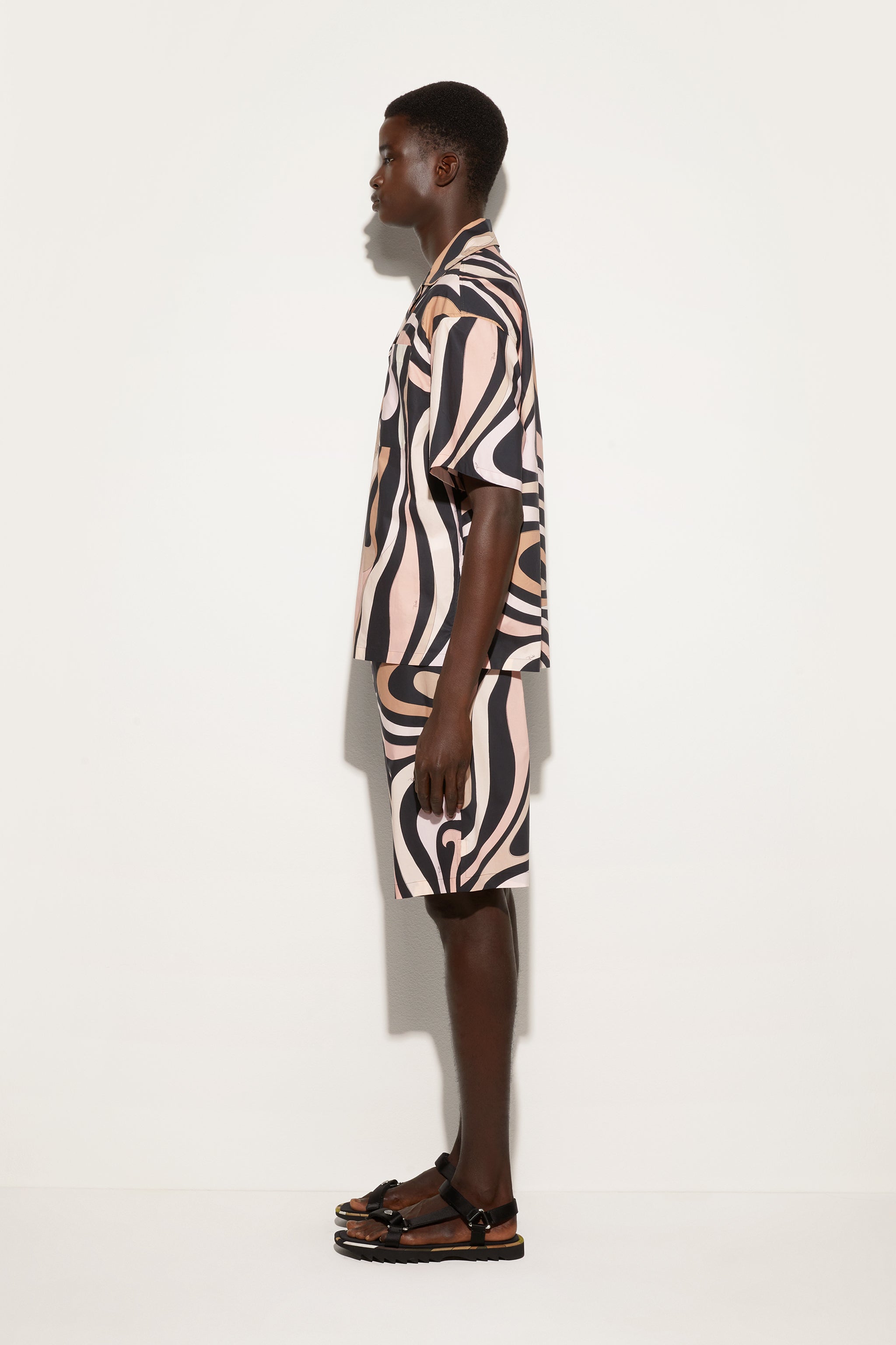 Pucci Marmo Print Shorts