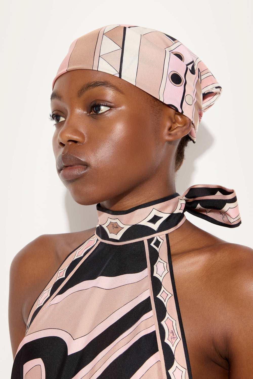 Pucci Vivara Print Small Silk Carrè