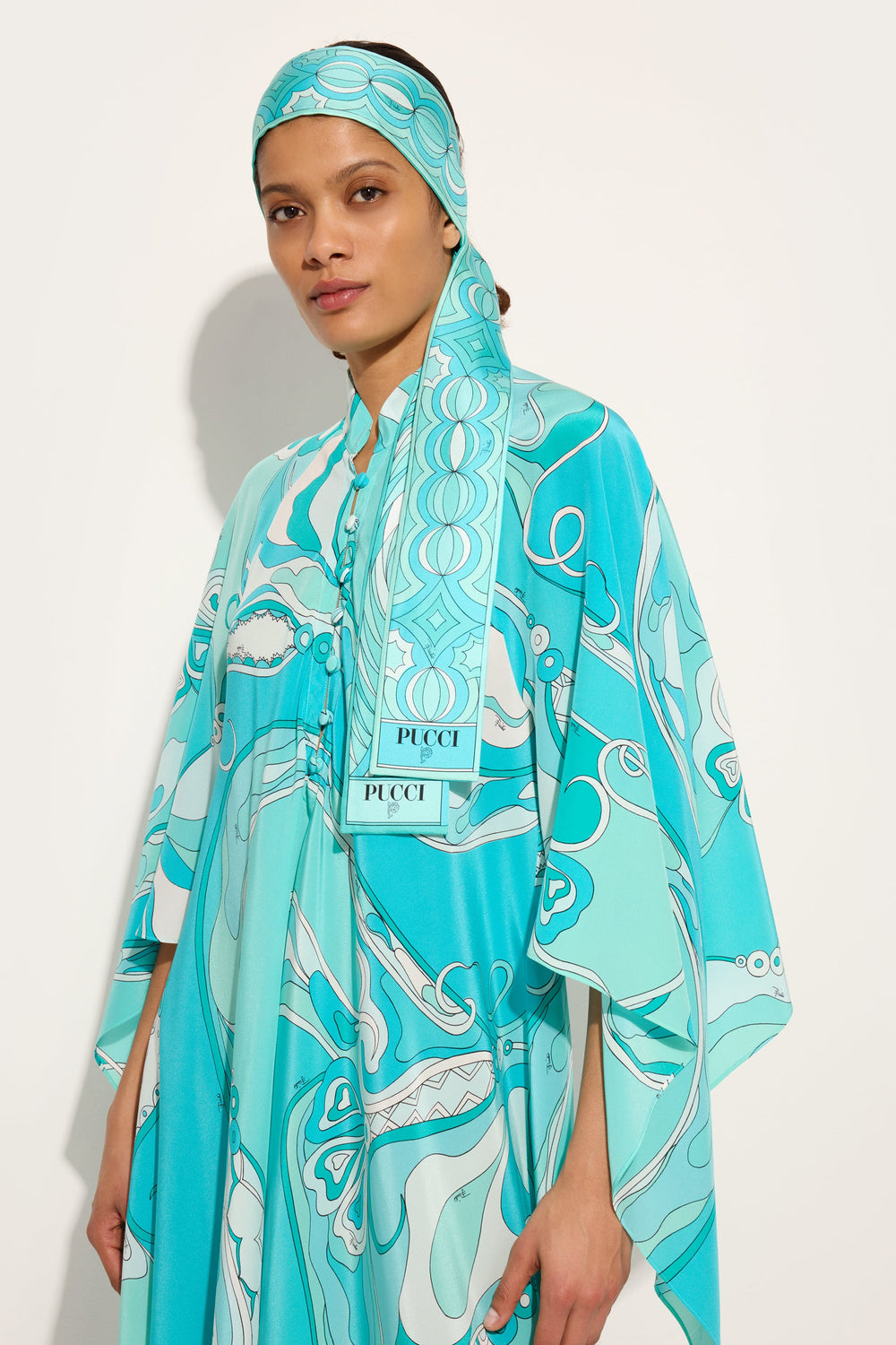 Pucci Volute and Collane Print Silk Twill Scarf