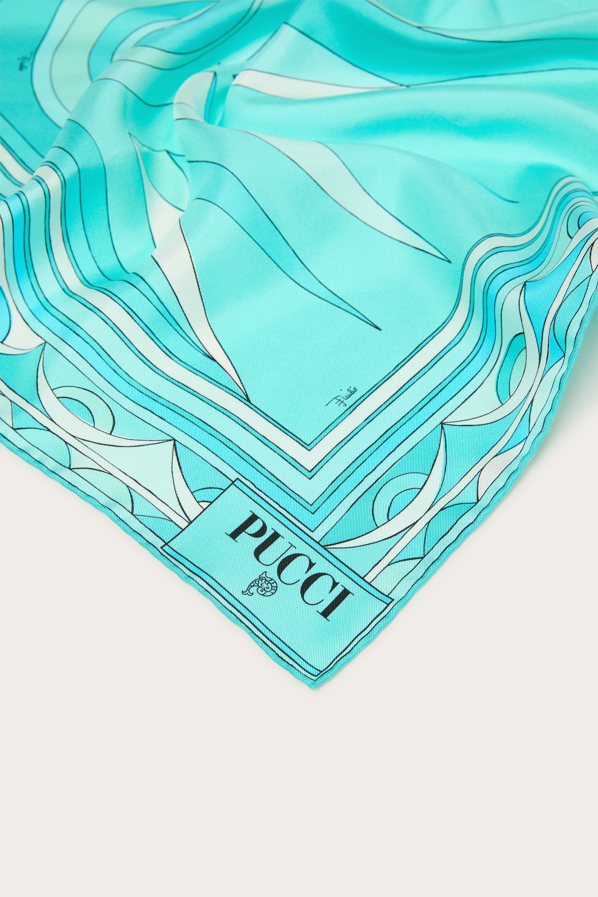 Pucci Hawaii Print Small Carre