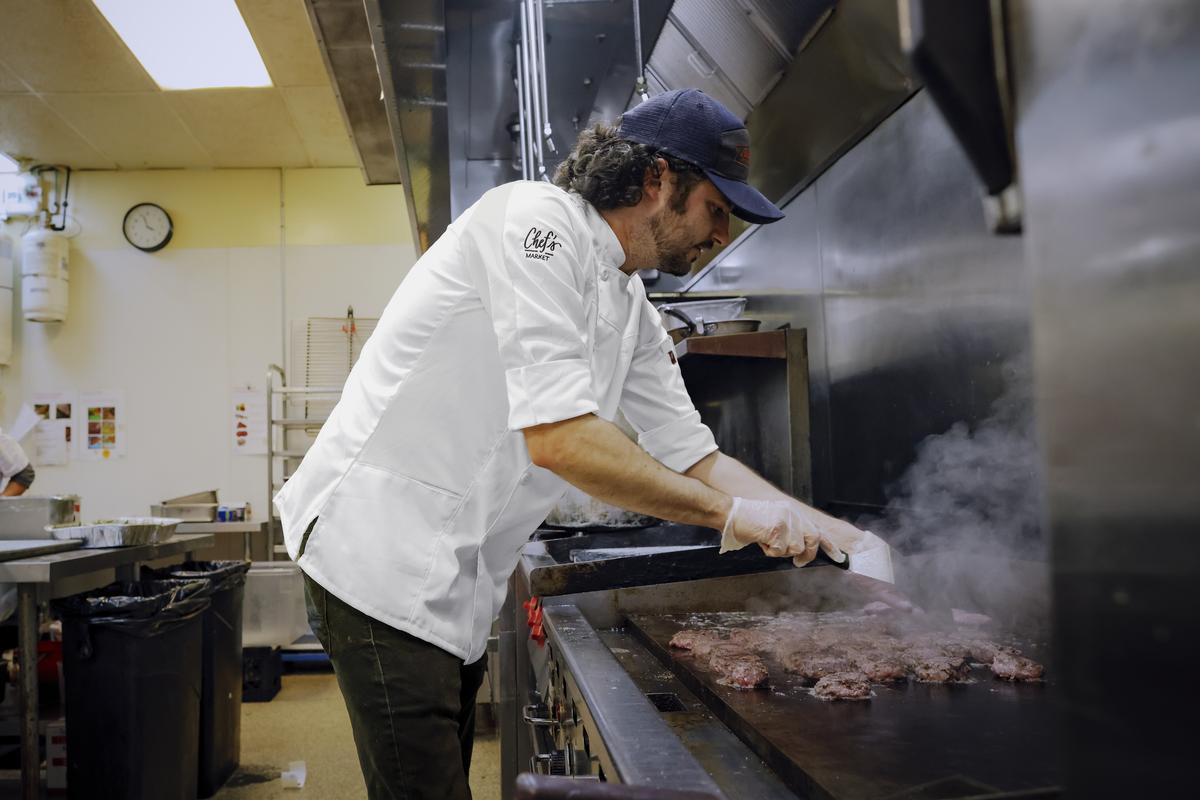 Red Kap Deluxe Airflow Chef Coat