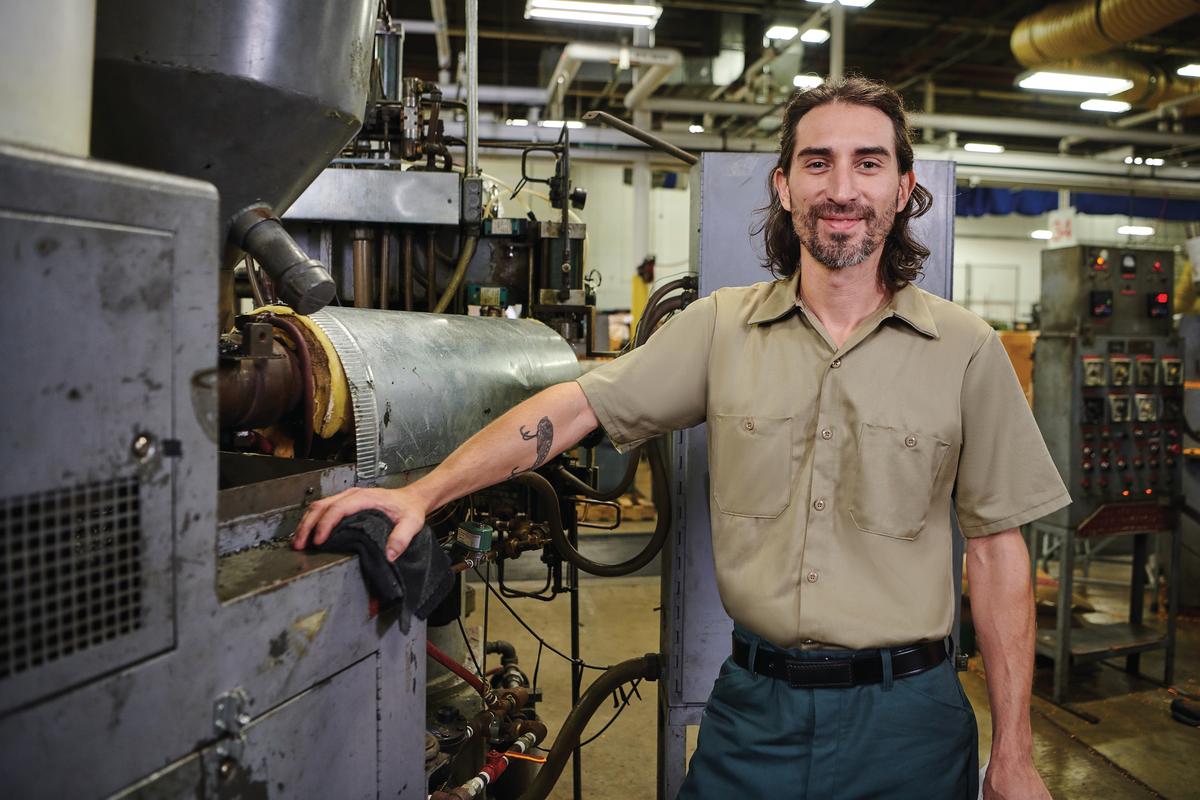 Red Kap Short Sleeve Wrinkle-Resistant Cotton Work Shirt